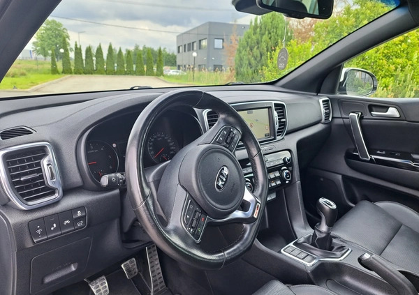 Kia Sportage cena 75500 przebieg: 179521, rok produkcji 2016 z Bochnia małe 781